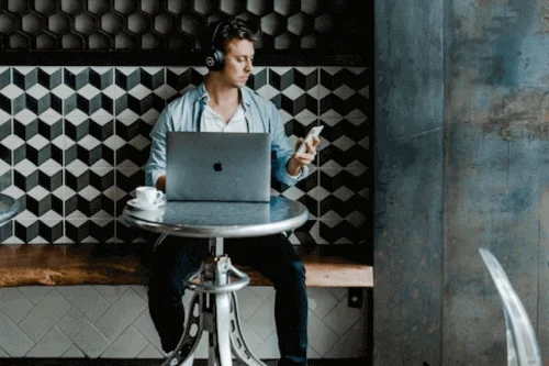 Is Being A Digital Nomad Legit - Man working online